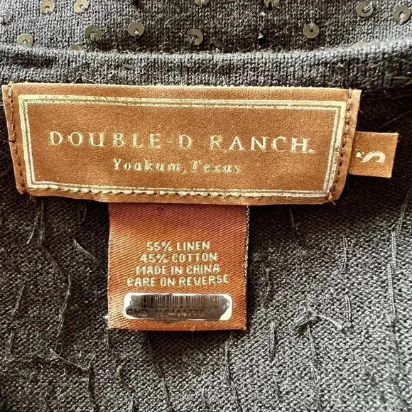 Double D Ranch Women’s Black Sleeveless Sequin Scoop Neck Sweater Top Size Small - Picture 10 of 12